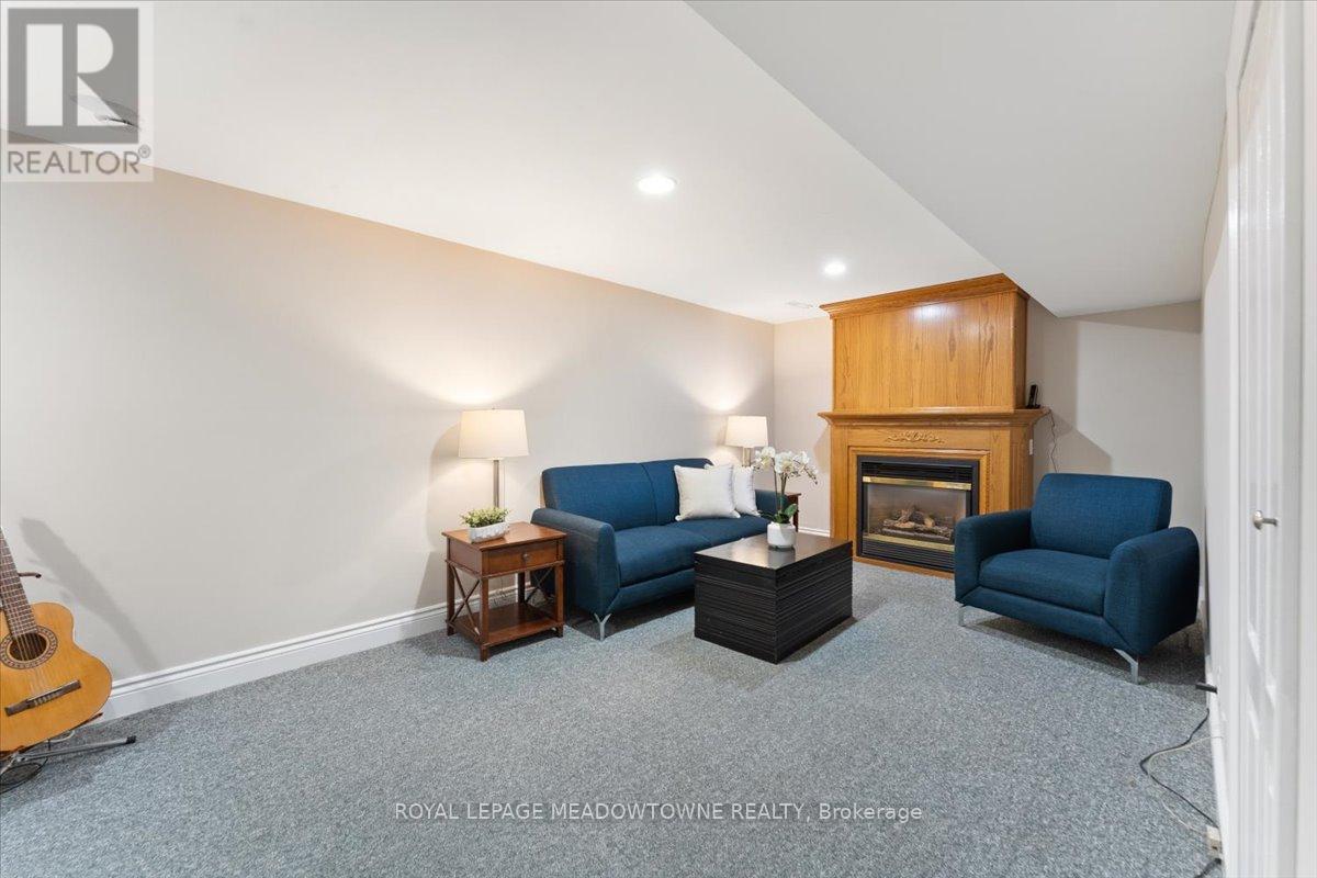 2945 Nipiwin Drive, Mississauga, Ontario  L5N 1Y1 - Photo 24 - W12996866