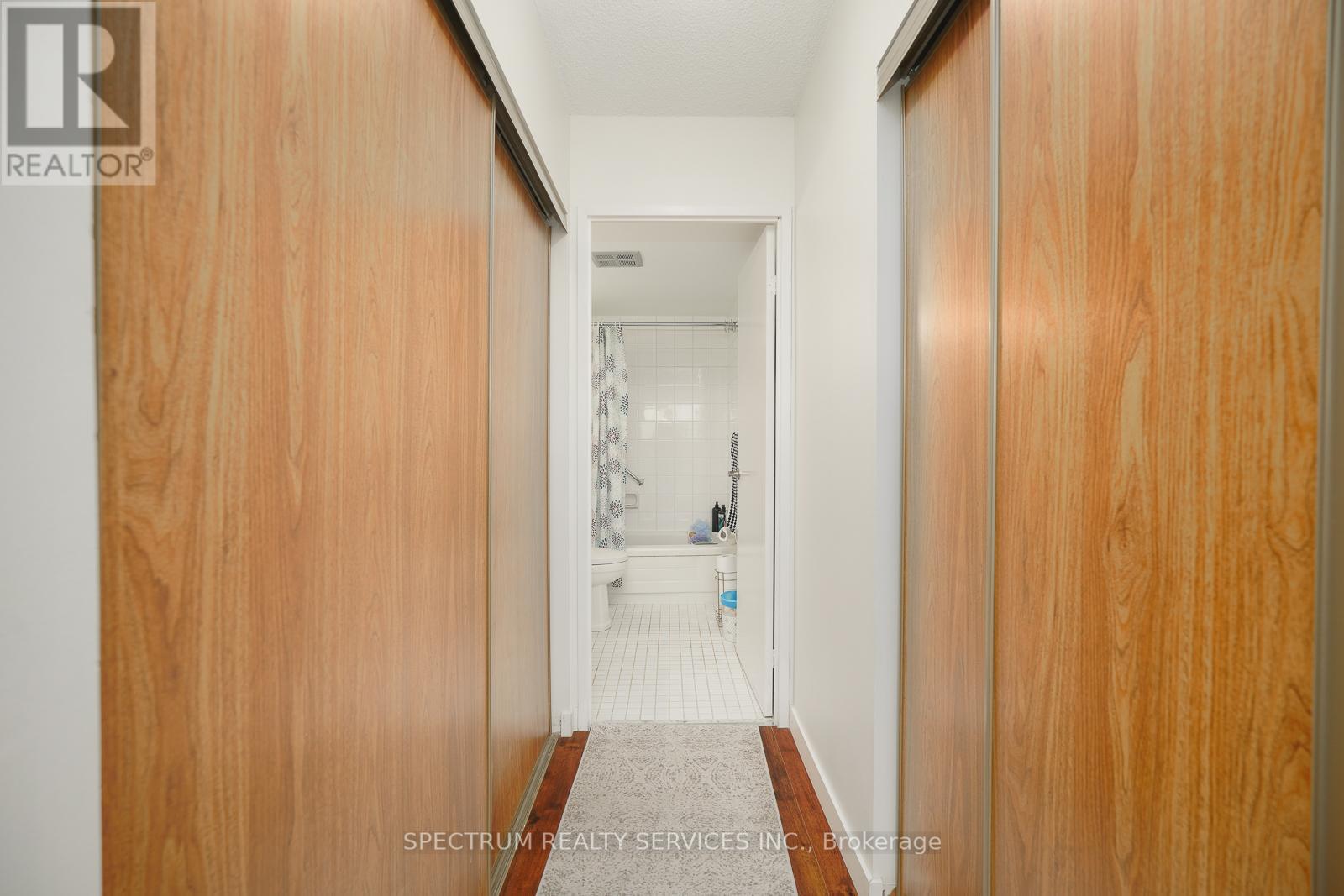 2104 - 8 Lisa Street, Brampton, Ontario L6T 4S6 - Photo 31 - W12997100