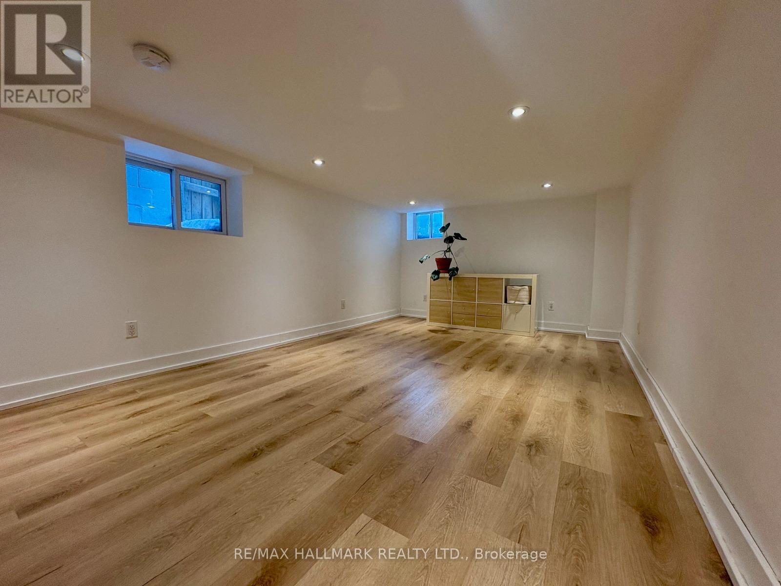 Lower - 62 Palmerston Avenue, Toronto, Ontario  M6J 2J1 - Photo 12 - C12997740