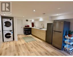 LOWER - 62 PALMERSTON AVENUE, Toronto, Ontario