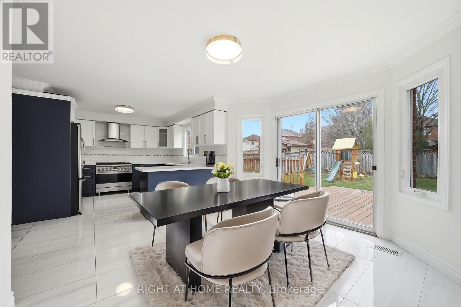 36 Ravenview Drive, Whitby, Ontario L1R 1Y2 - Photo 18 - E12997720