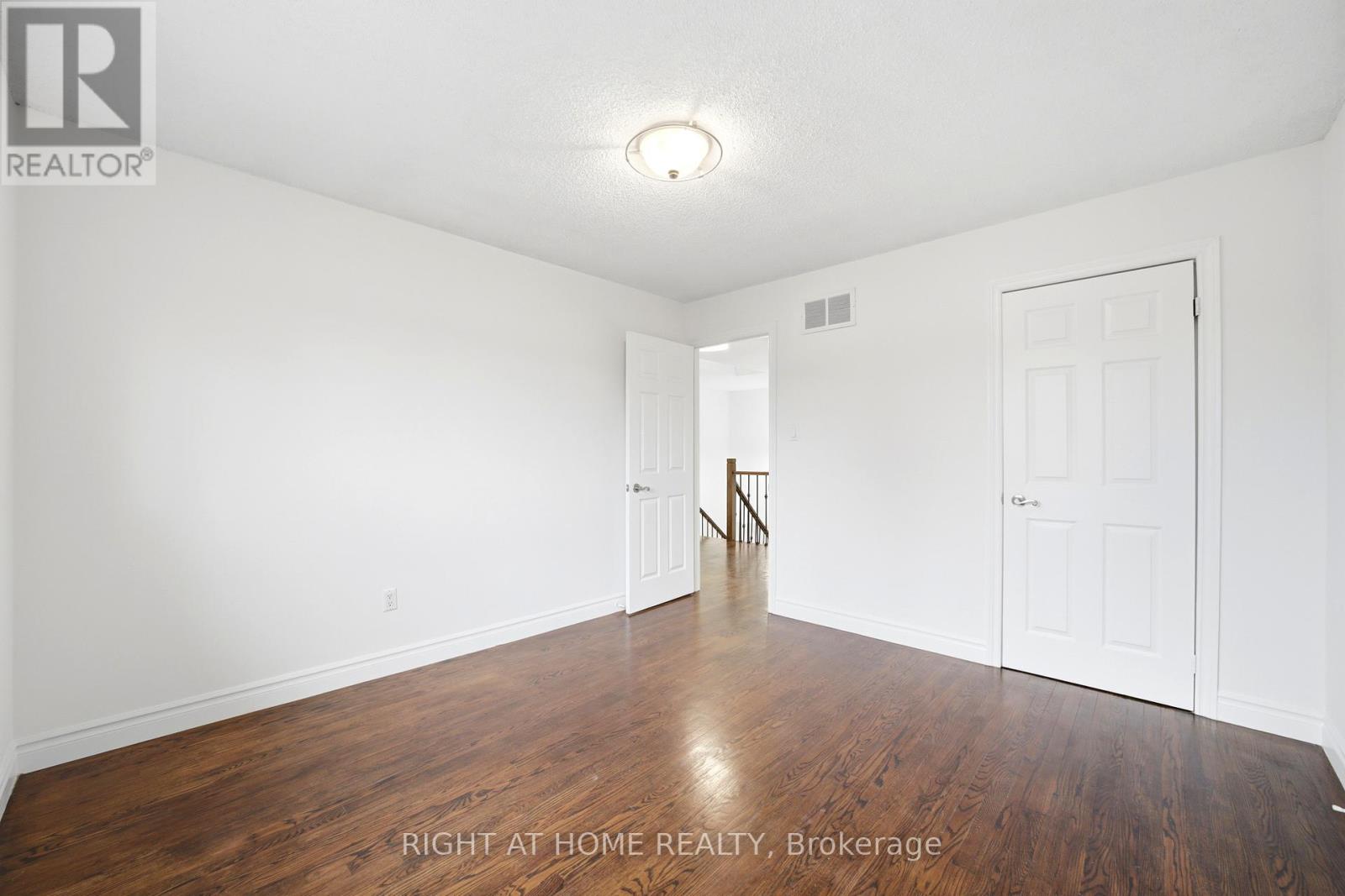 36 Ravenview Drive, Whitby, Ontario L1R 1Y2 - Photo 35 - E12997720