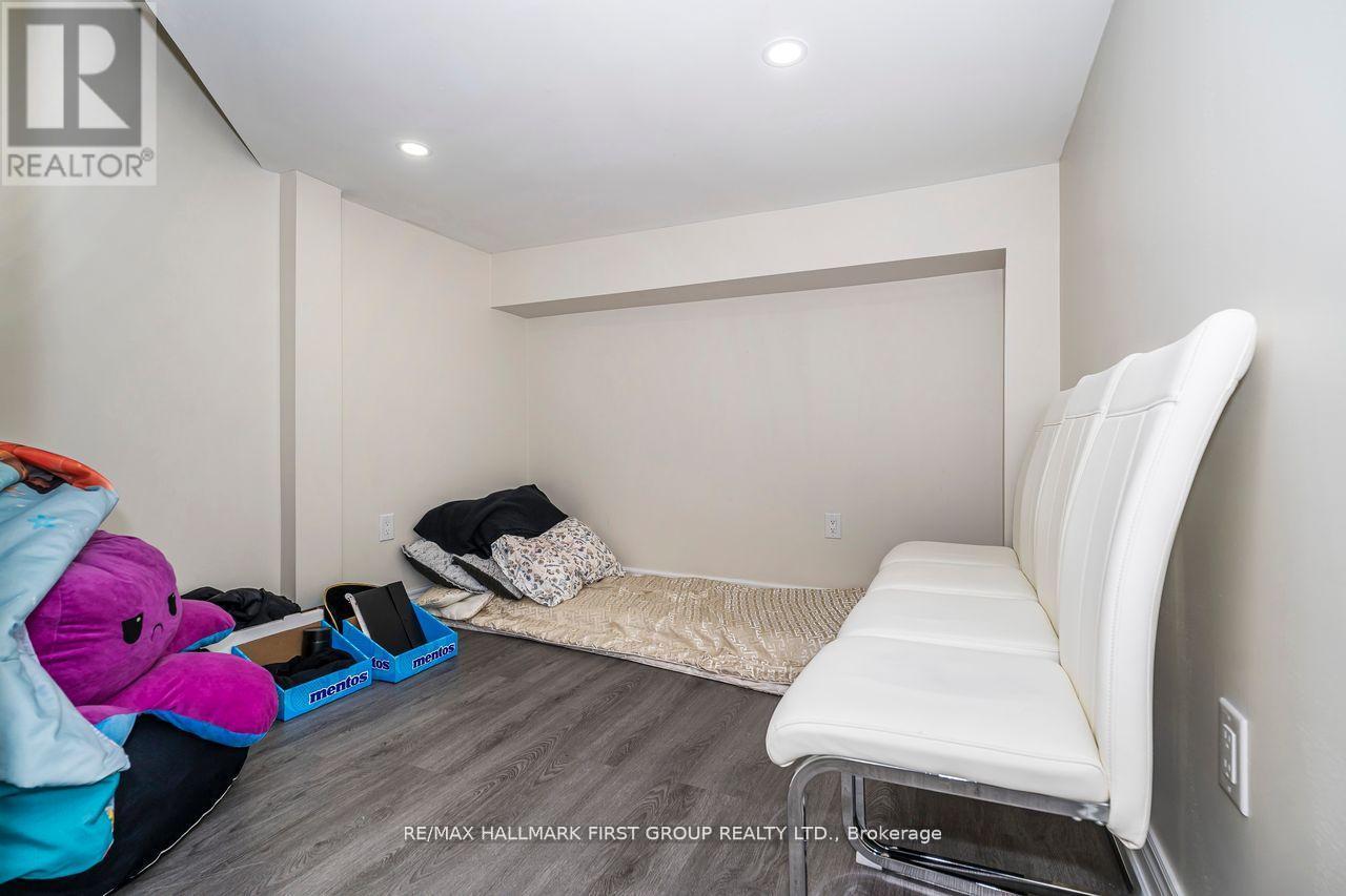 5 Toulouse Street, Whitby, Ontario  L1P 0J2 - Photo 42 - E12997754