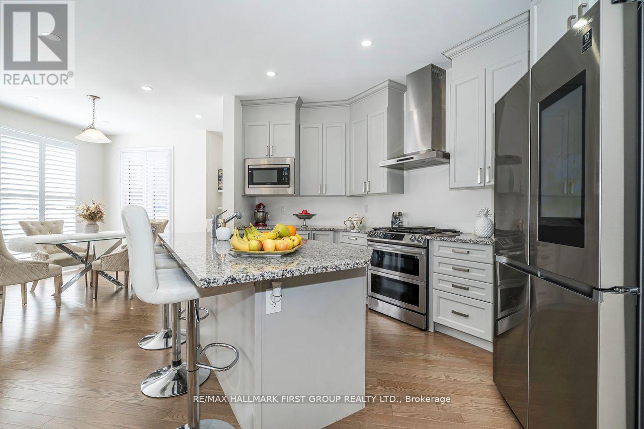 5 Toulouse Street, Whitby, Ontario  L1P 0J2 - Photo 5 - E12997754