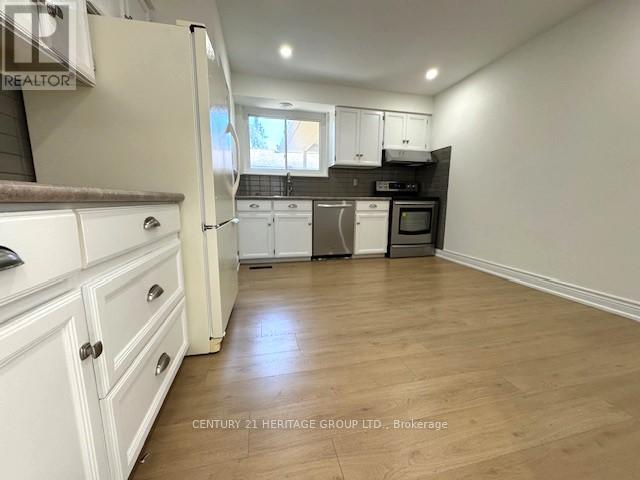 Main Floor - 8 Devins Drive, Aurora, Ontario  L4G 2Z1 - Photo 11 - N12997722