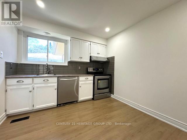 Main Floor - 8 Devins Drive, Aurora, Ontario  L4G 2Z1 - Photo 19 - N12997722