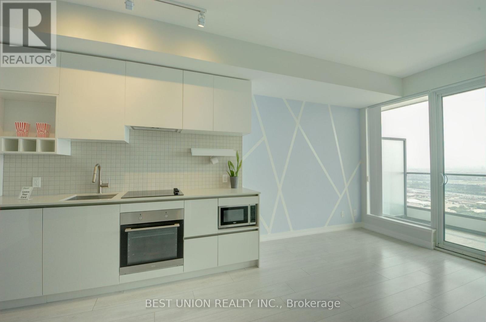 4807 - 5 Buttermill Avenue, Vaughan, Ontario  L4K 0J5 - Photo 7 - N12997736