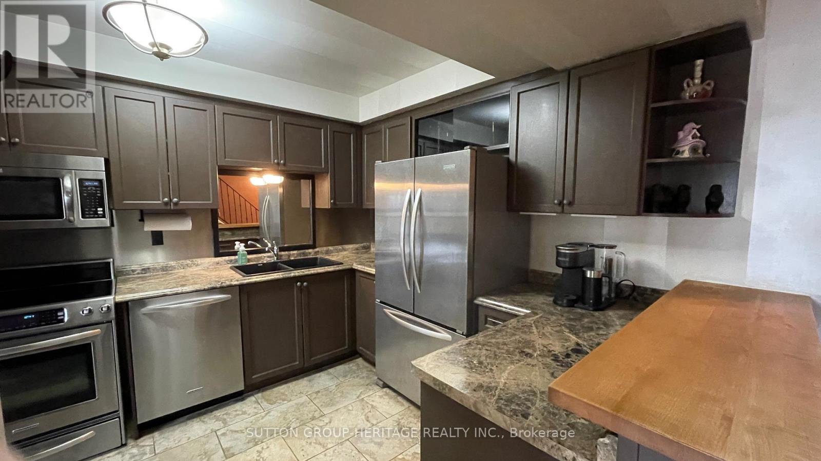 3 - 492 Laclie Street, Orillia, Ontario  L3V 7V2 - Photo 2 - S12997820