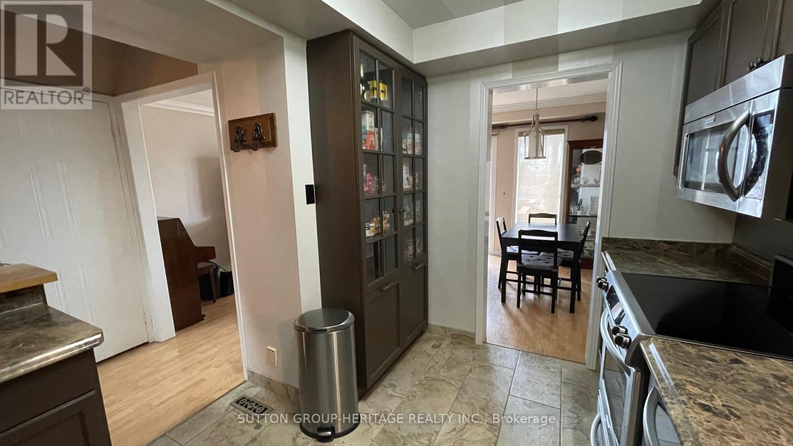 3 - 492 Laclie Street, Orillia, Ontario  L3V 7V2 - Photo 7 - S12997820