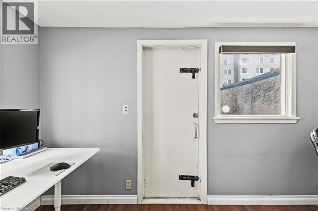 196 King Street, St. Catharines, Ontario  L2R 3J7 - Photo 14 - 40820788