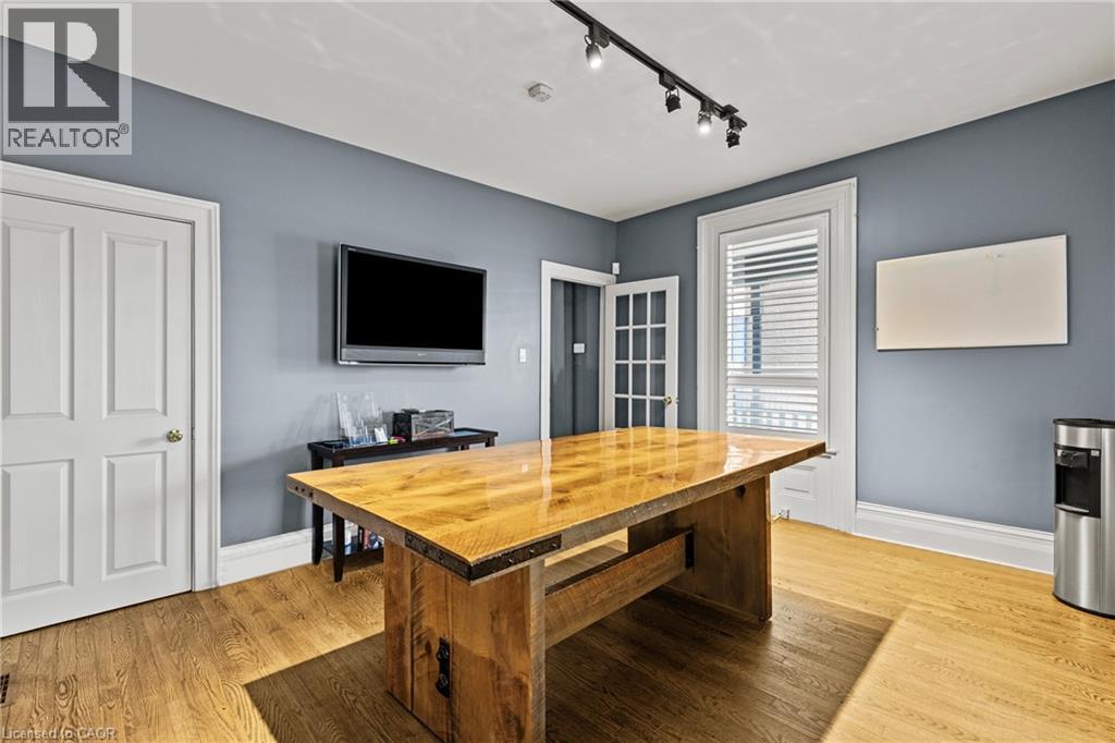 196 King Street, St. Catharines, Ontario  L2R 3J7 - Photo 8 - 40820769