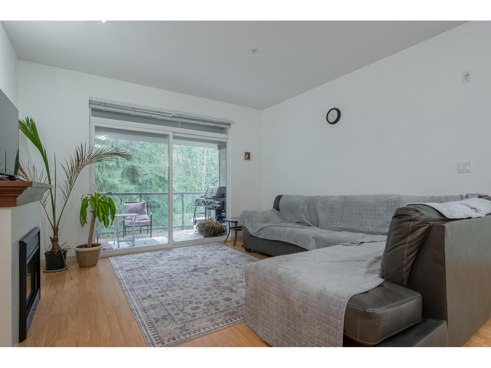 204 33328 E Bourquin Crescent, Abbotsford, British Columbia  V2S 1Y1 - Photo 14 - R3111310