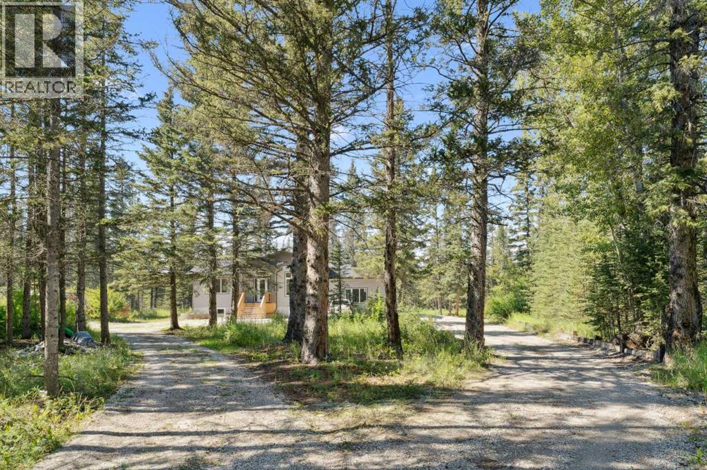 40018 Township Road 242, Rural Rocky View County, Alberta  T3Z 2Z1 - Photo 5 - A2280748