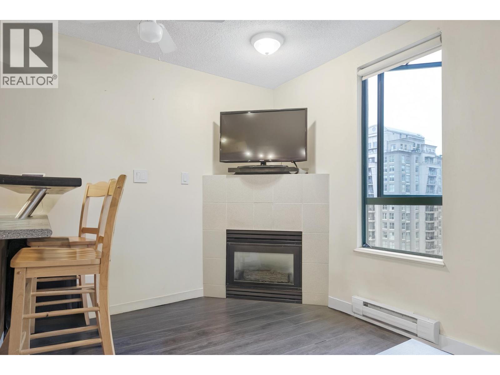 2010 939 Homer Street, Vancouver, British Columbia  V6B 2W6 - Photo 10 - R3094311