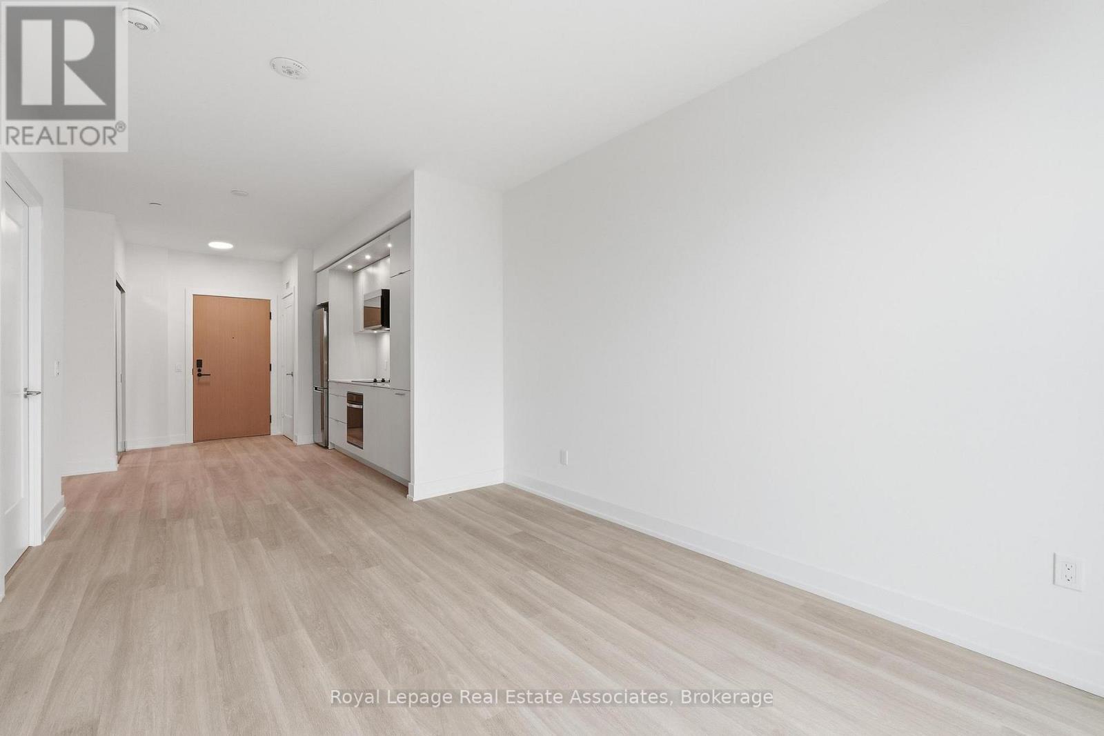 416 - 25 Cordova Avenue, Toronto, Ontario  M9A 0E5 - Photo 12 - W12997774