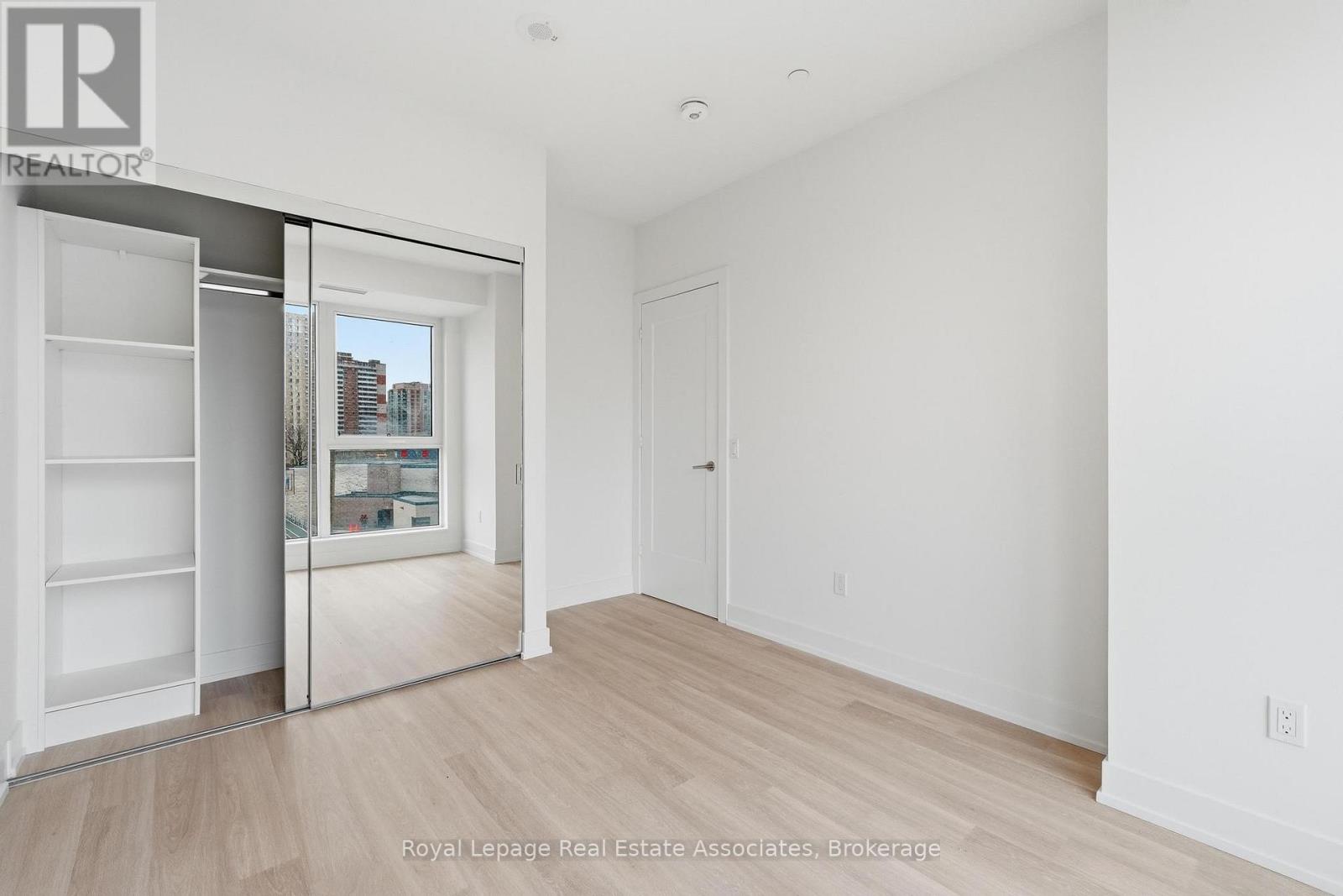 416 - 25 Cordova Avenue, Toronto, Ontario  M9A 0E5 - Photo 14 - W12997774