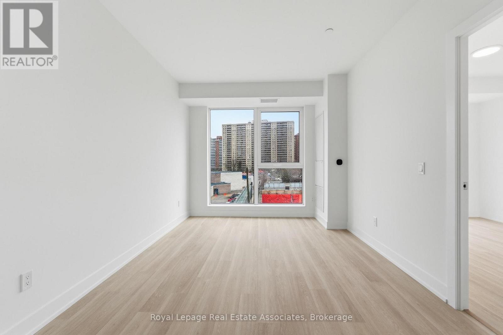 416 - 25 Cordova Avenue, Toronto, Ontario  M9A 0E5 - Photo 7 - W12997774