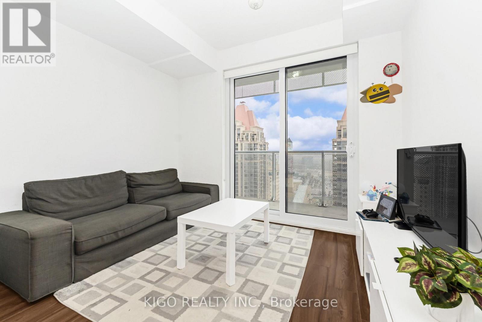 2406 - 4065 Confederation Parkway, Mississauga, Ontario  L5B 0L4 - Photo 18 - W12997776