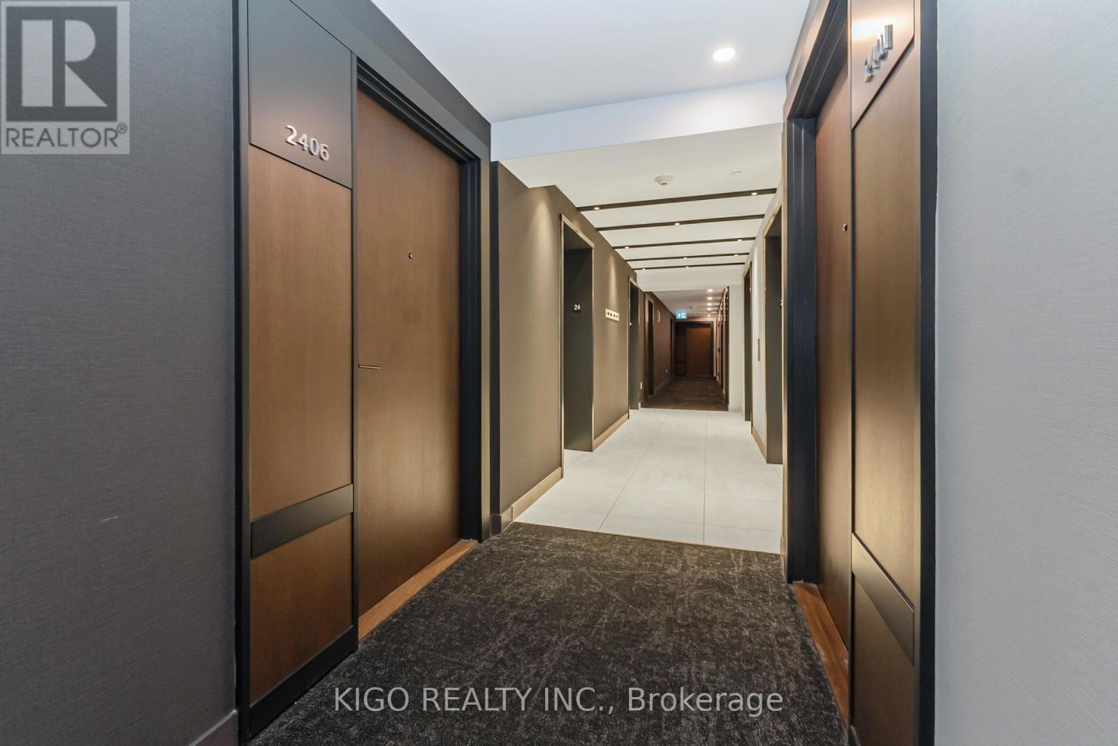 2406 - 4065 Confederation Parkway, Mississauga, Ontario  L5B 0L4 - Photo 7 - W12997776