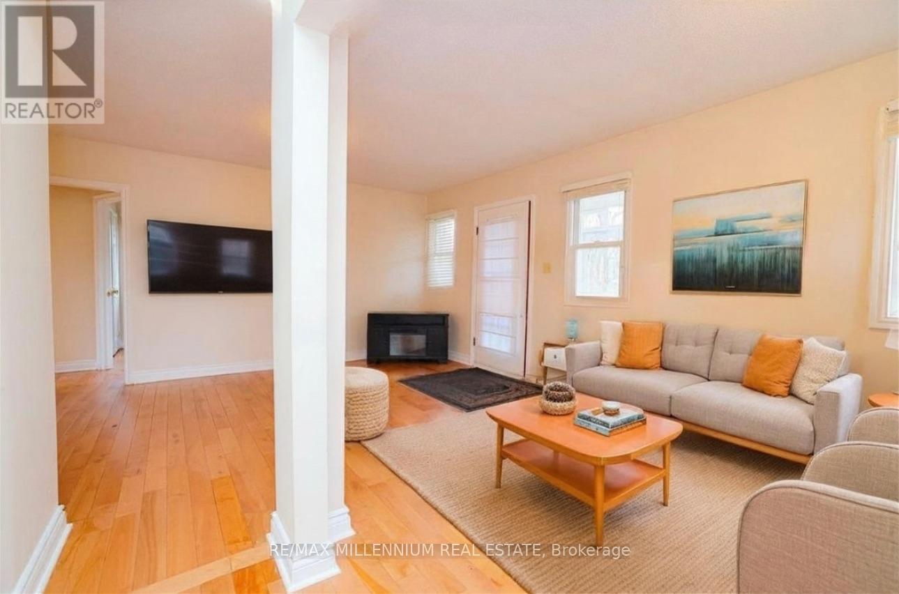 2424 Olde Base Line Road, Caledon, Ontario  L7C 0J3 - Photo 11 - W12997786