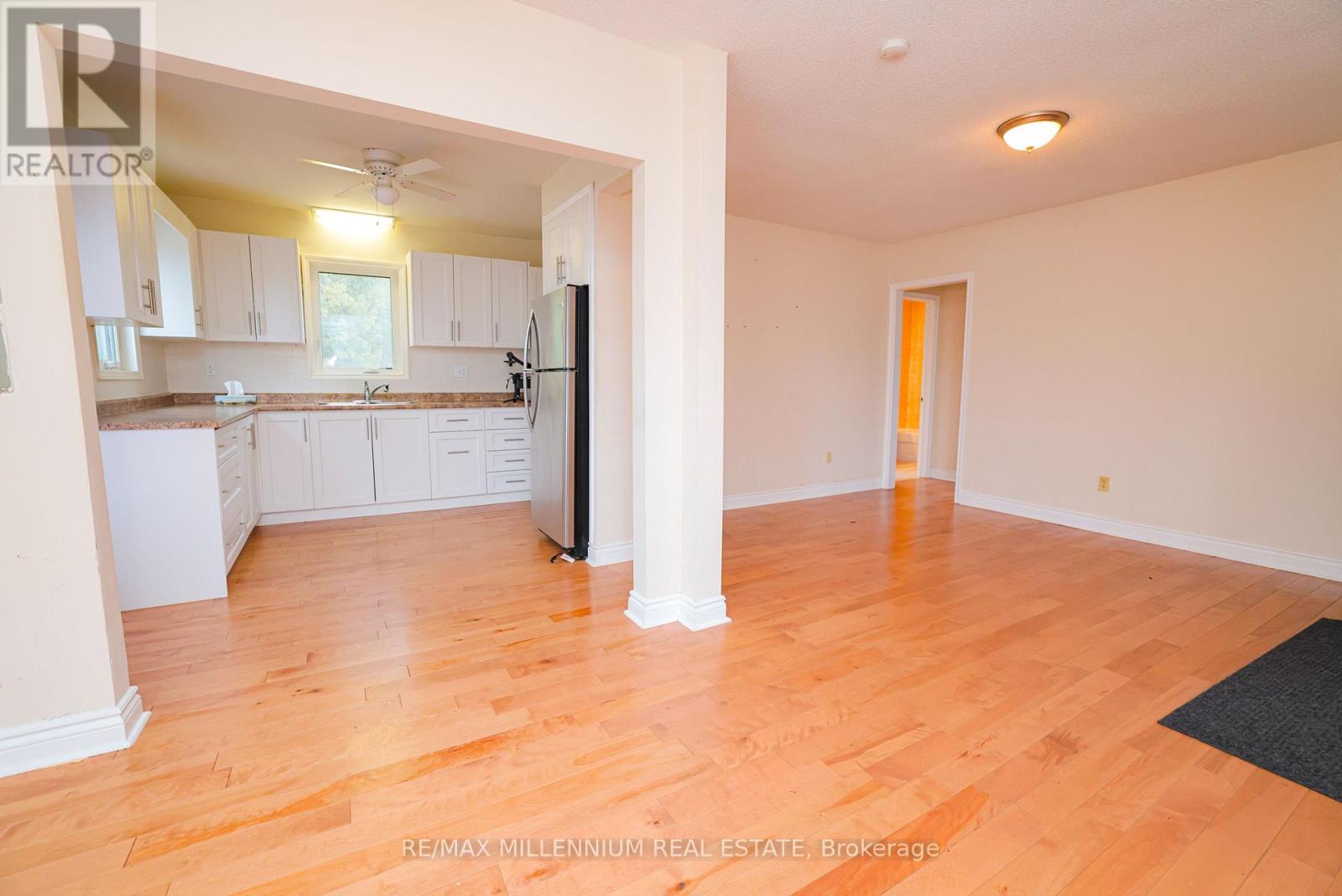 2424 Olde Base Line Road, Caledon, Ontario  L7C 0J3 - Photo 9 - W12997786