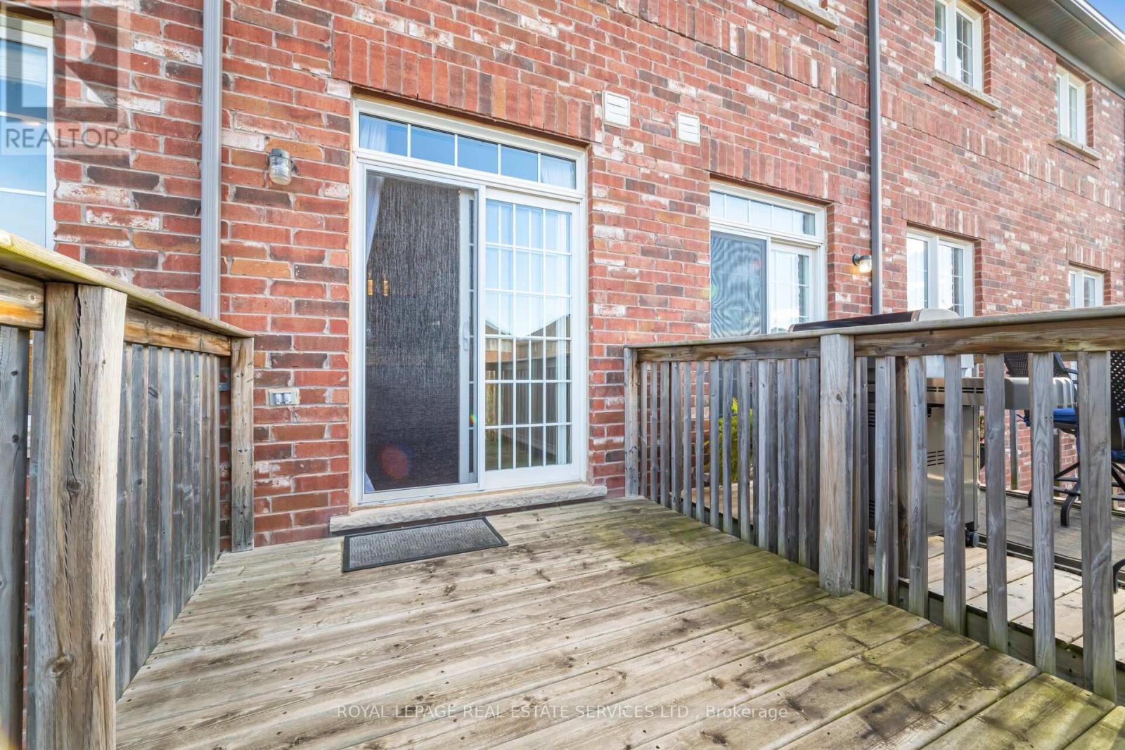 4 - 745 Farmstead Drive, Milton, Ontario  L9T 8B1 - Photo 20 - W12997802