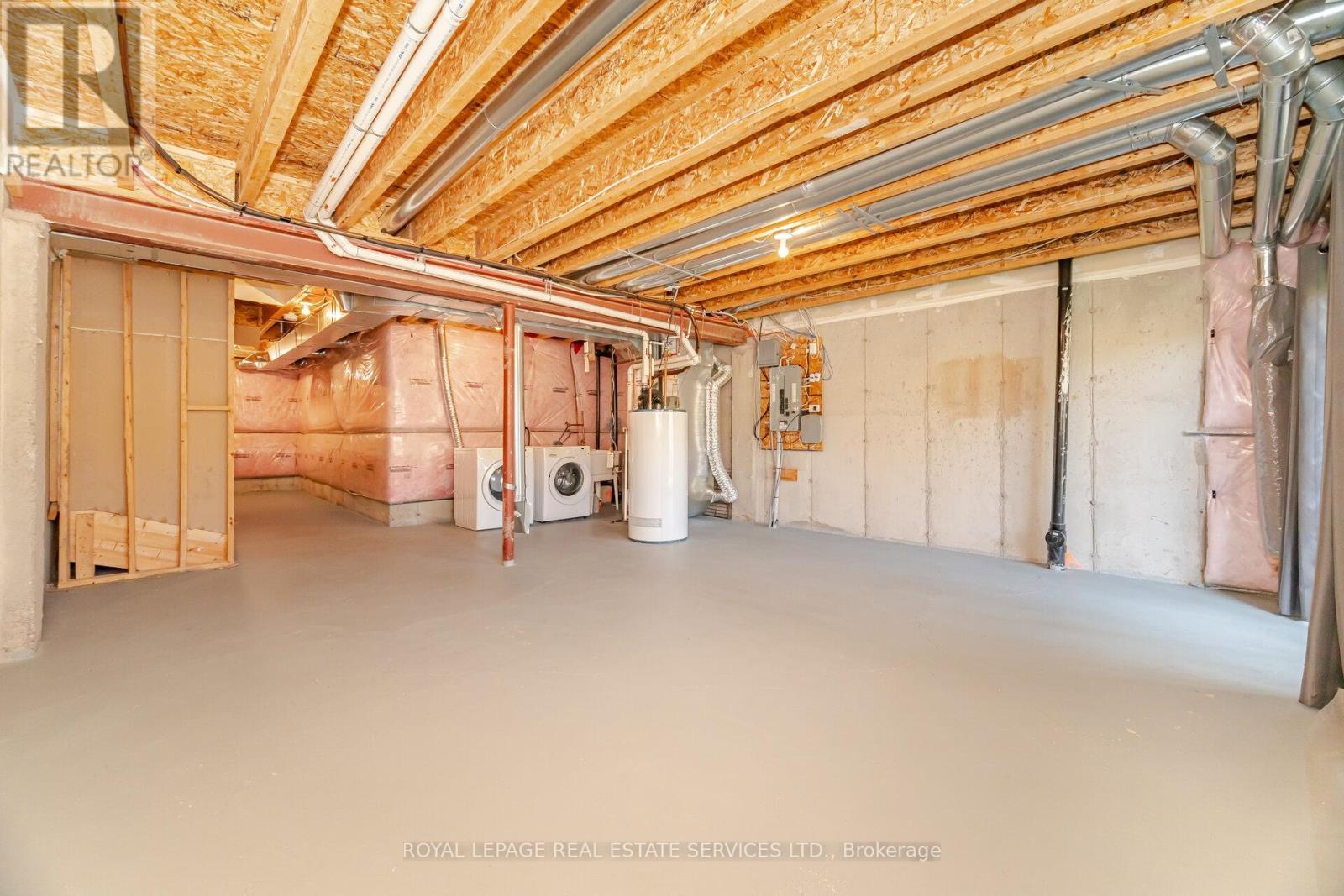 4 - 745 Farmstead Drive, Milton, Ontario  L9T 8B1 - Photo 43 - W12997802