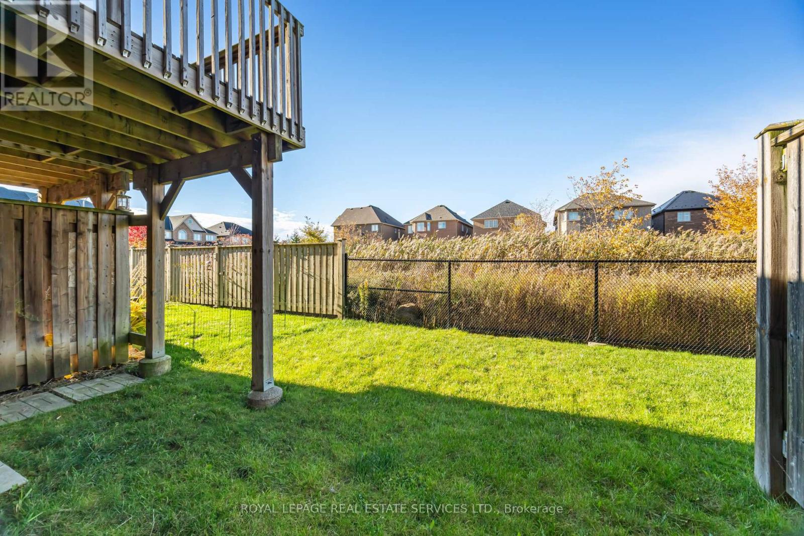 4 - 745 Farmstead Drive, Milton, Ontario  L9T 8B1 - Photo 49 - W12997802