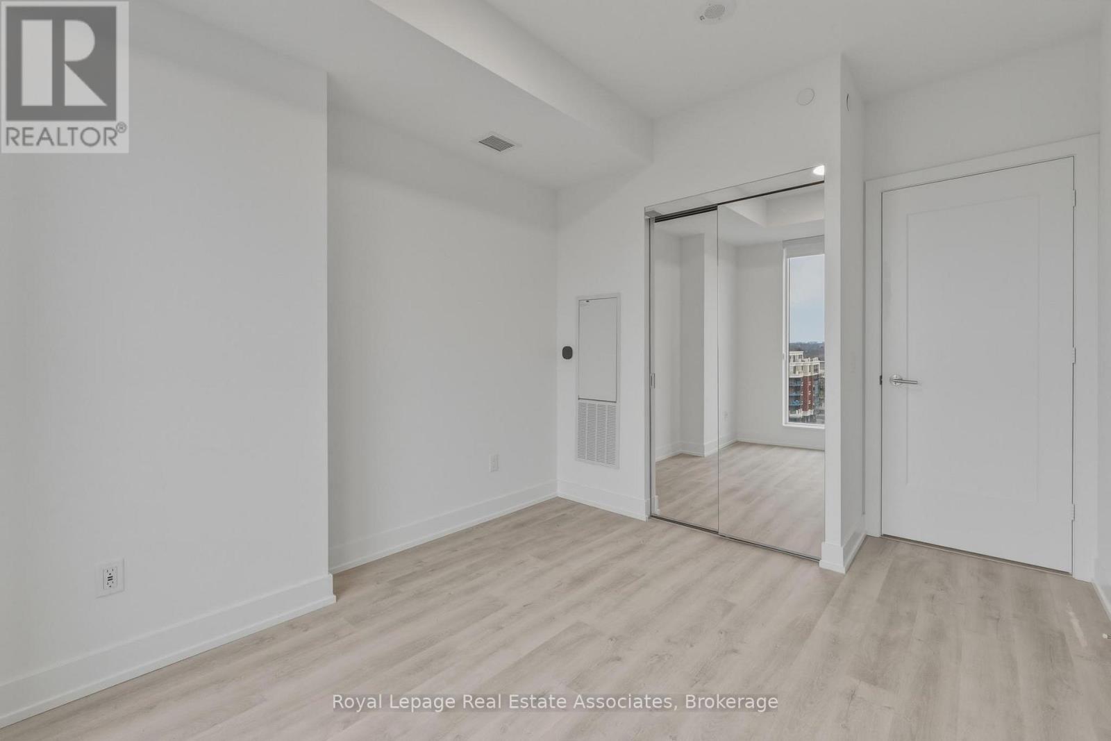 1013 - 25 Cordova Avenue, Toronto, Ontario  M9A 0E5 - Photo 13 - W12997812