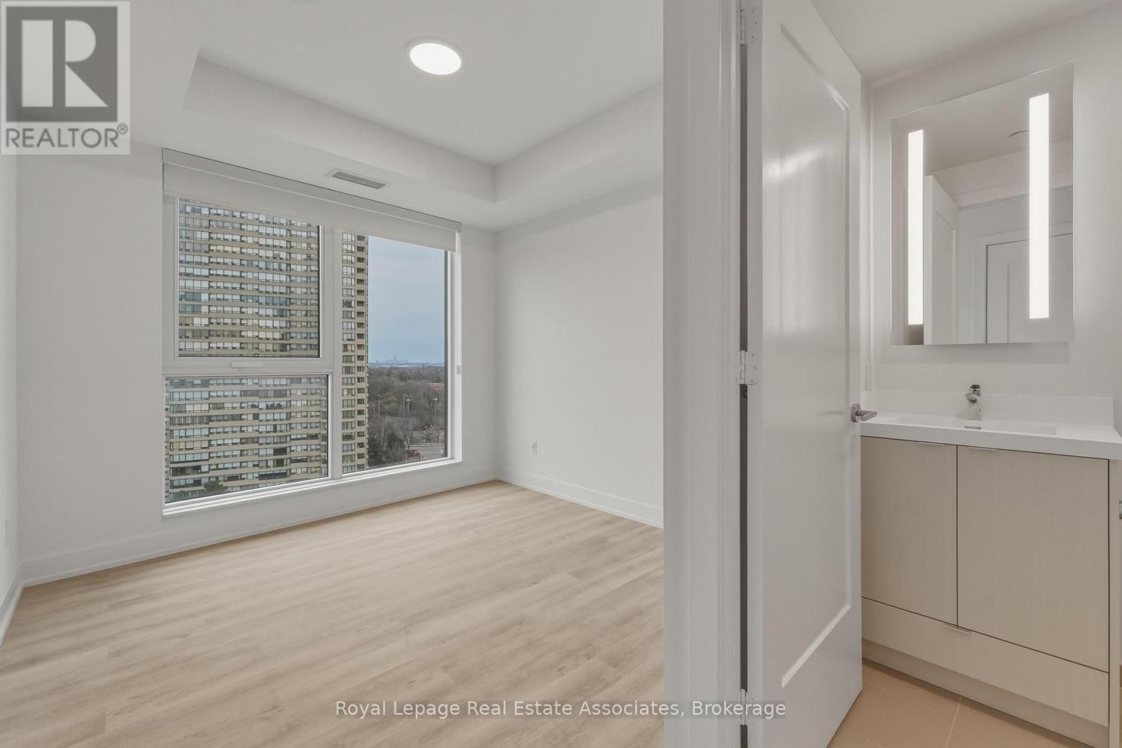 1013 - 25 Cordova Avenue, Toronto, Ontario  M9A 0E5 - Photo 14 - W12997812