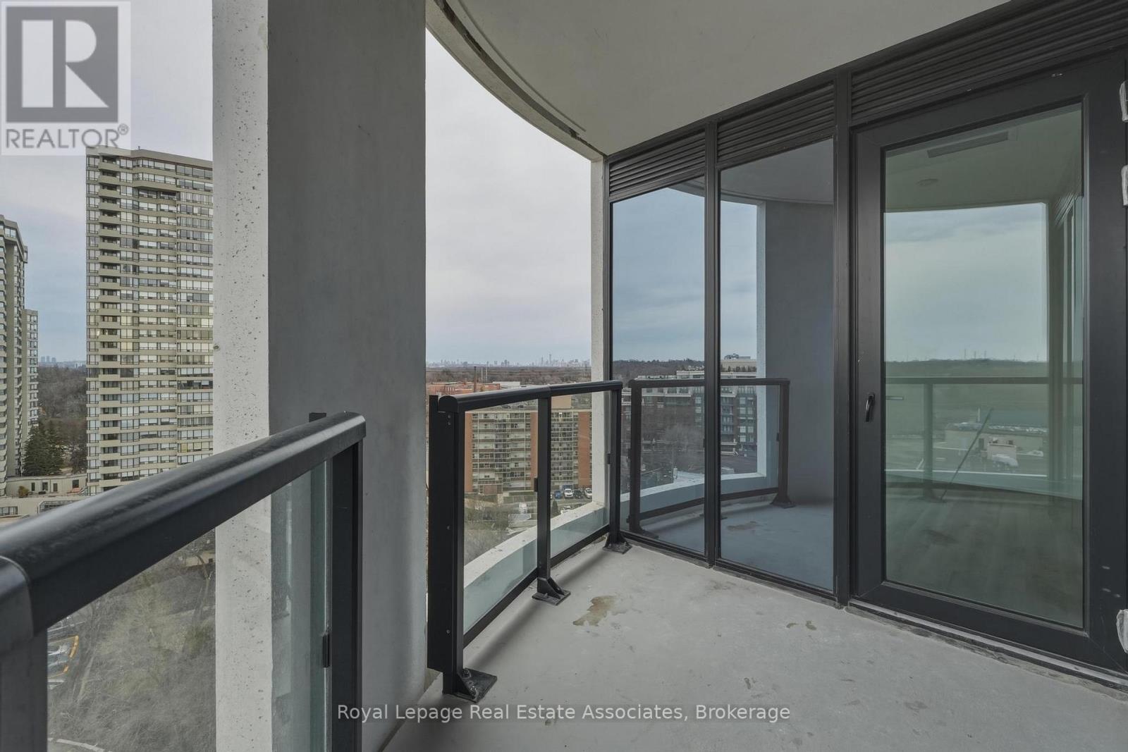 1013 - 25 Cordova Avenue, Toronto, Ontario  M9A 0E5 - Photo 26 - W12997812