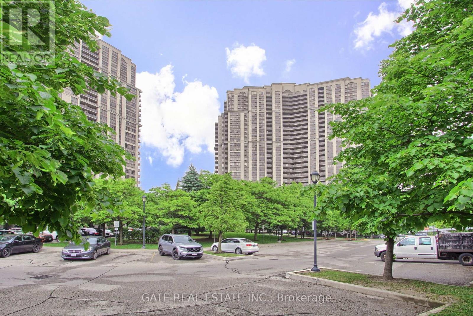 Ph31 - 700 Humberwood Boulevard, Toronto, Ontario  M9W 7J4 - Photo 2 - W12997818