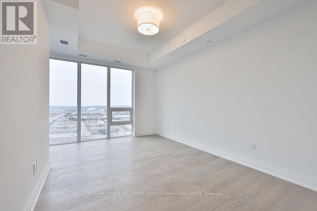 Lph 1807 - 1035 Southdown Road, Mississauga, Ontario  L5J 0A2 - Photo 20 - W12997832