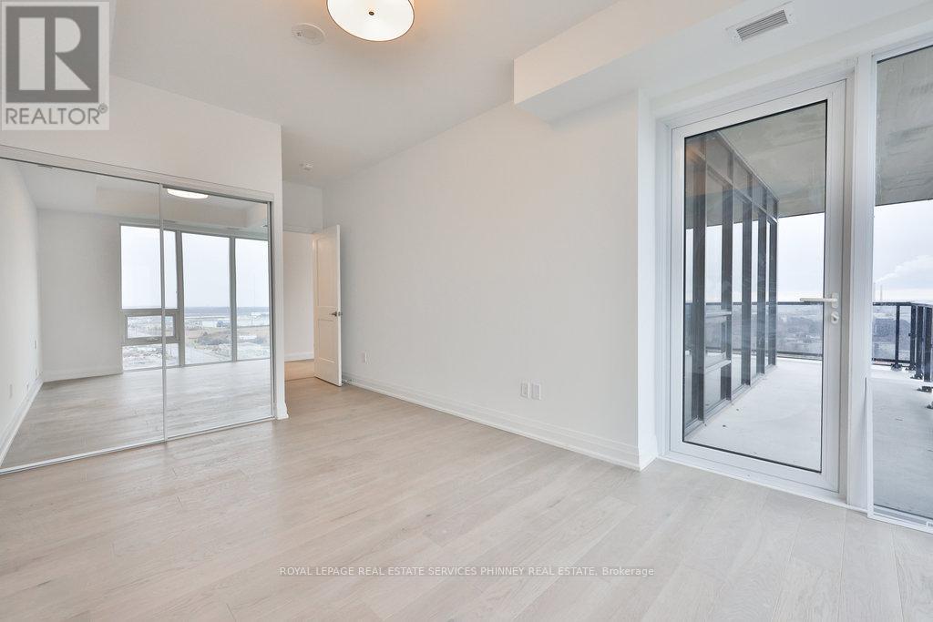 Lph 1807 - 1035 Southdown Road, Mississauga, Ontario  L5J 0A2 - Photo 22 - W12997832