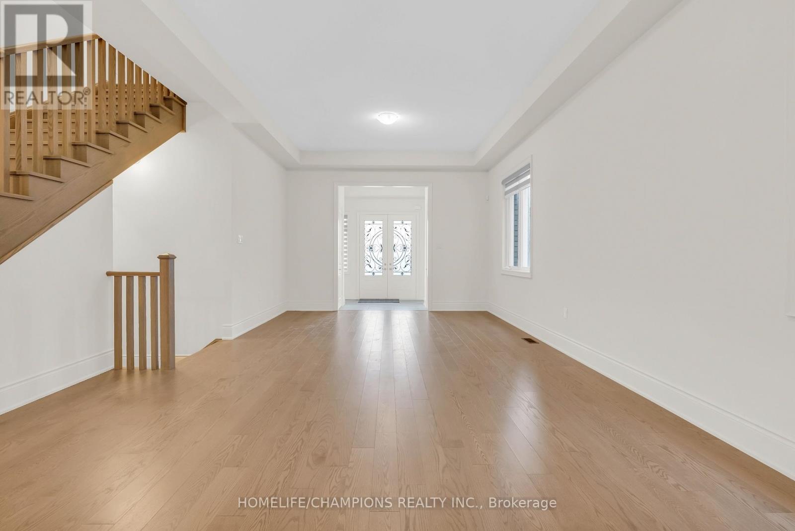 212 Wesmina Avenue, Whitchurch-Stouffville, Ontario L4A 5A2 - Photo 9 - N12966122