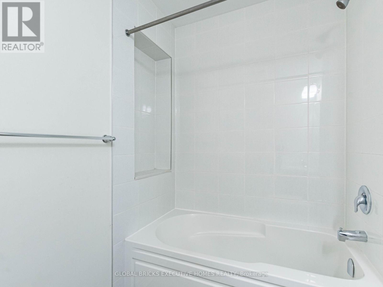 108 Frost Court, Milton, Ontario  L9E 1G4 - Photo 42 - W12793830