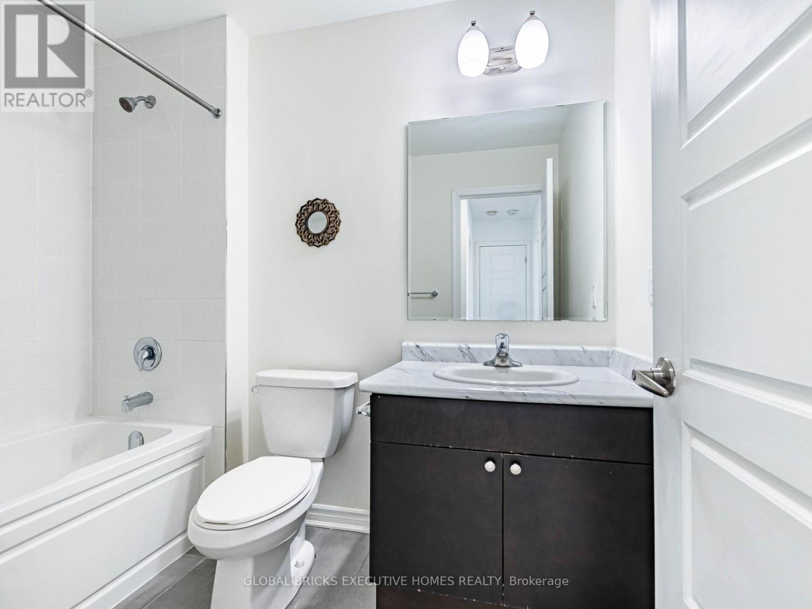 108 Frost Court, Milton, Ontario  L9E 1G4 - Photo 43 - W12793830