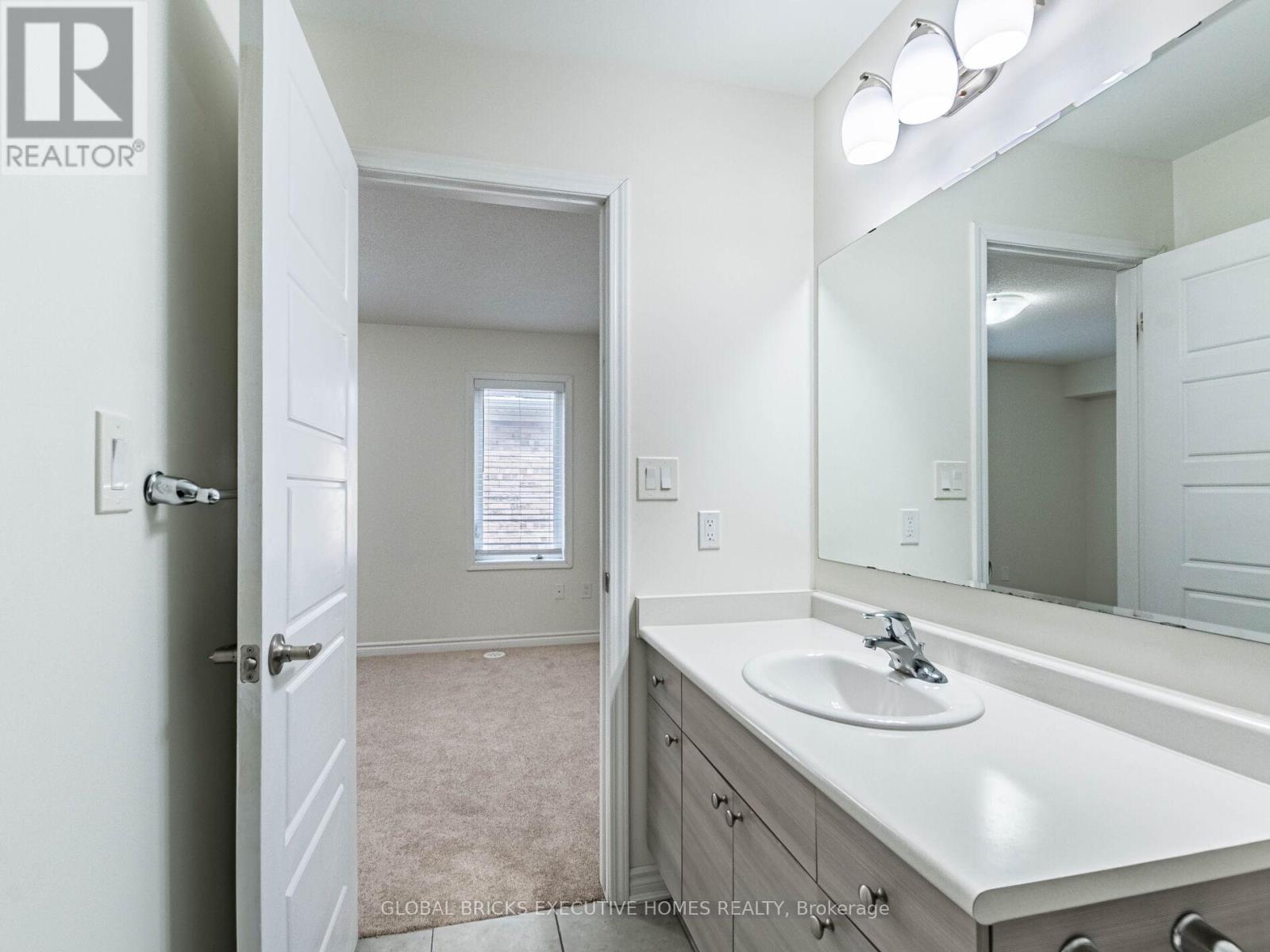 108 Frost Court, Milton, Ontario  L9E 1G4 - Photo 33 - W12793830