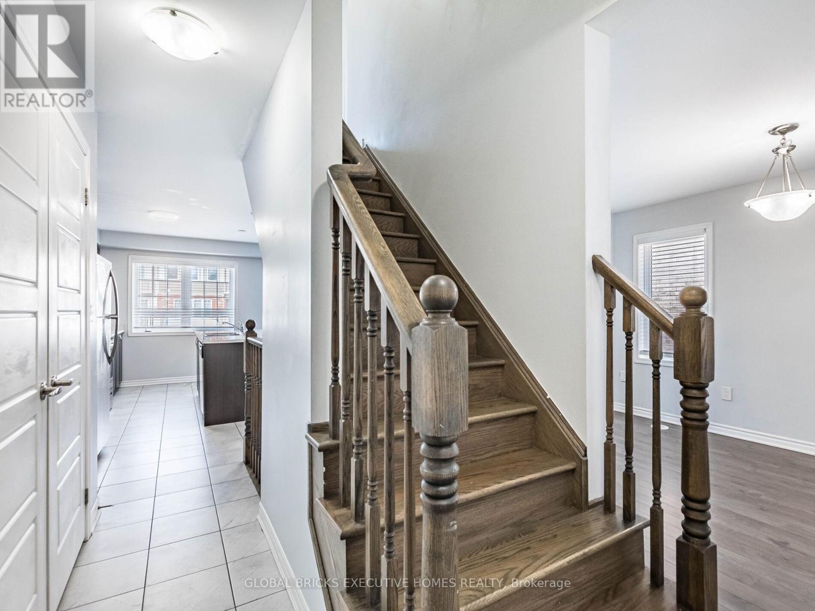 108 Frost Court, Milton, Ontario  L9E 1G4 - Photo 26 - W12793830