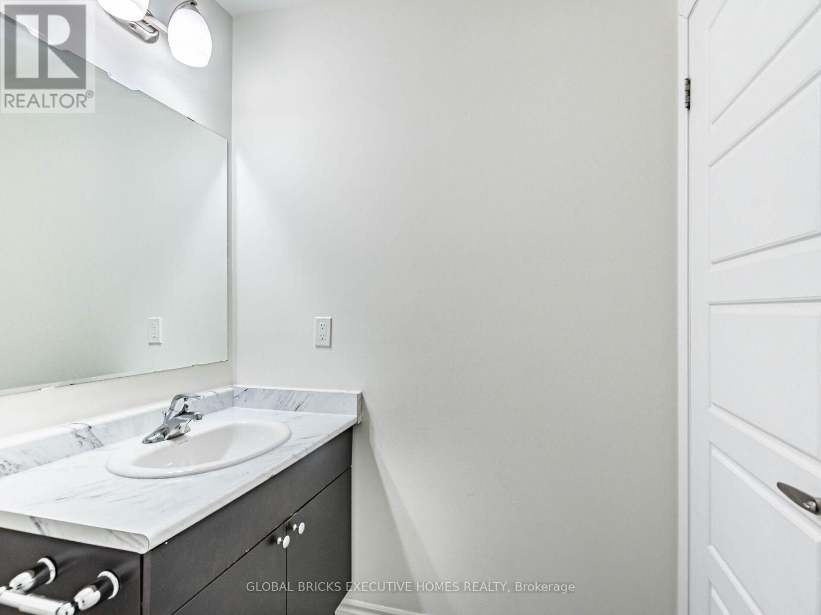 108 Frost Court, Milton, Ontario  L9E 1G4 - Photo 44 - W12793830