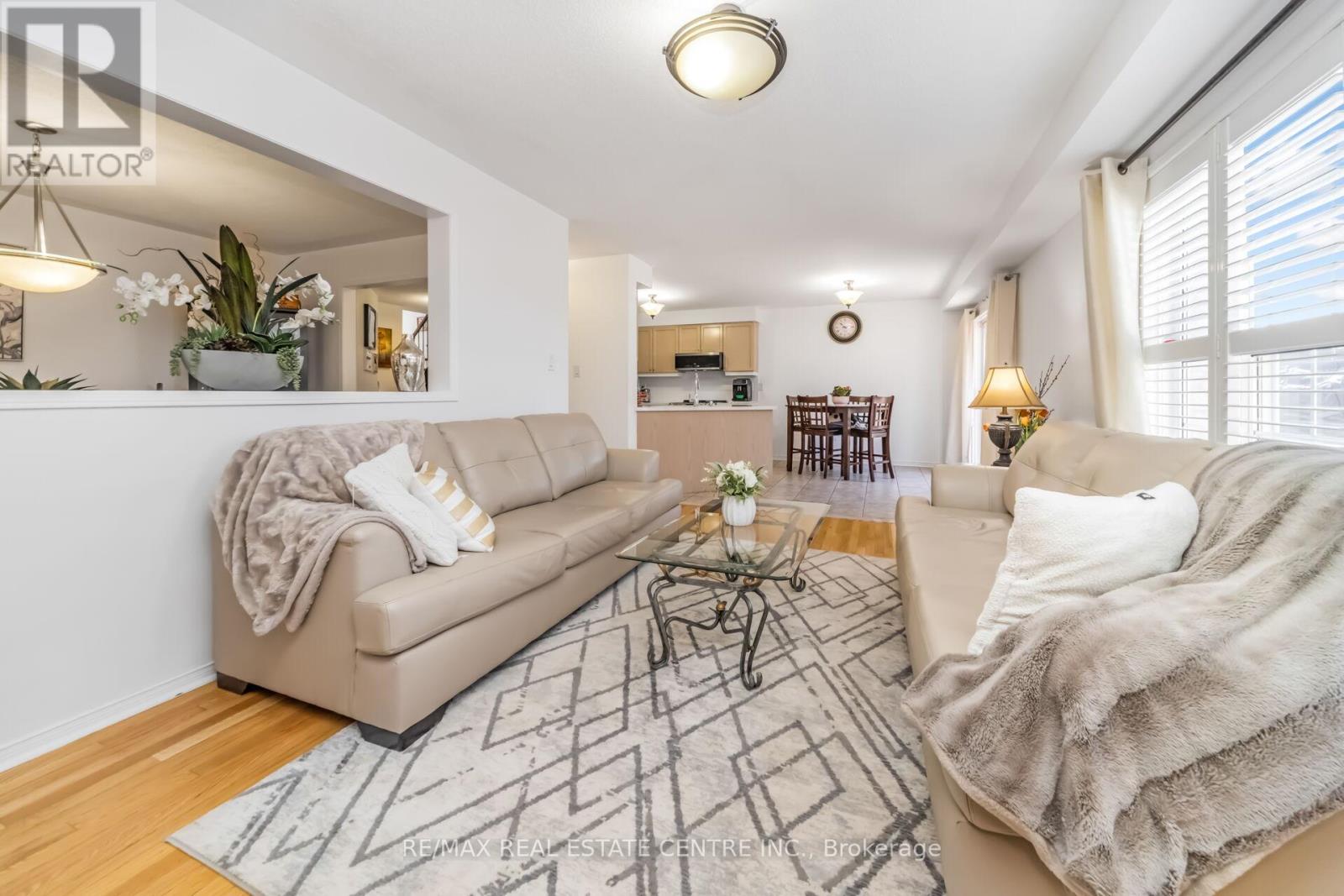 22 Mistycreek Crescent, Brampton, Ontario  L7A 3E8 - Photo 16 - W12990384