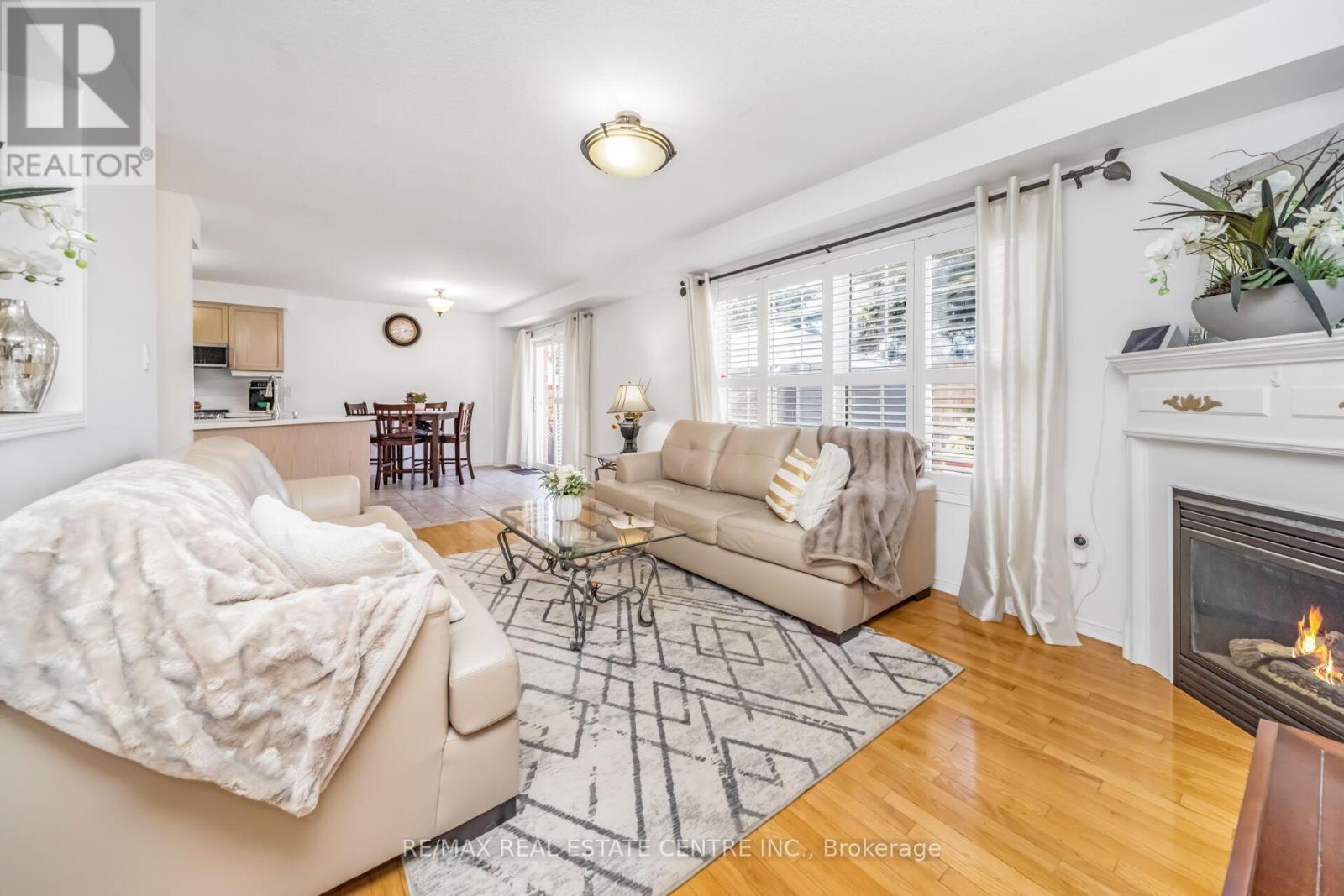 22 Mistycreek Crescent, Brampton, Ontario  L7A 3E8 - Photo 17 - W12990384