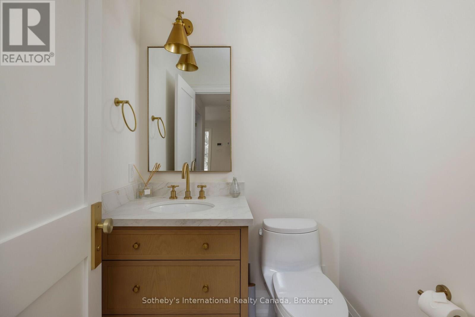 246 Cairncroft Road, Oakville, Ontario  L6J 4M3 - Photo 15 - W12997872