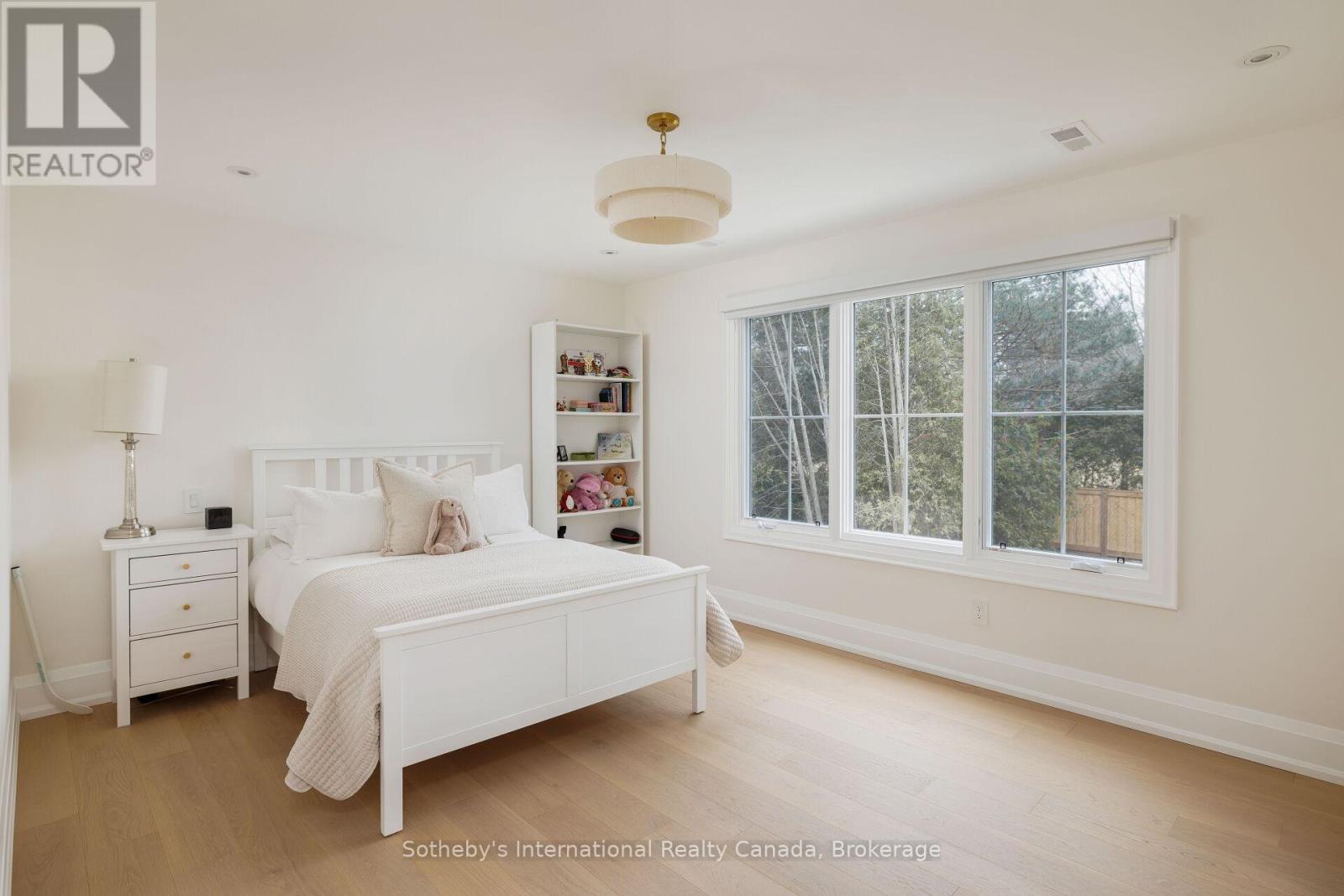 246 Cairncroft Road, Oakville, Ontario  L6J 4M3 - Photo 22 - W12997872