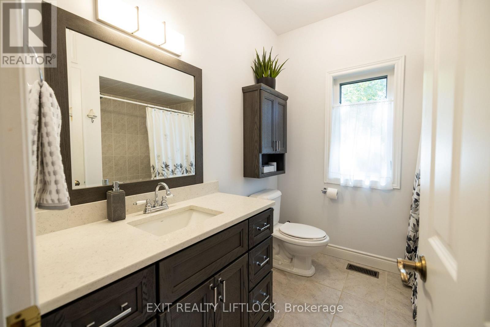 129 Stinson's Bay Road, Kawartha Lakes, Ontario K0M 1N0 - Photo 19 - X12927678