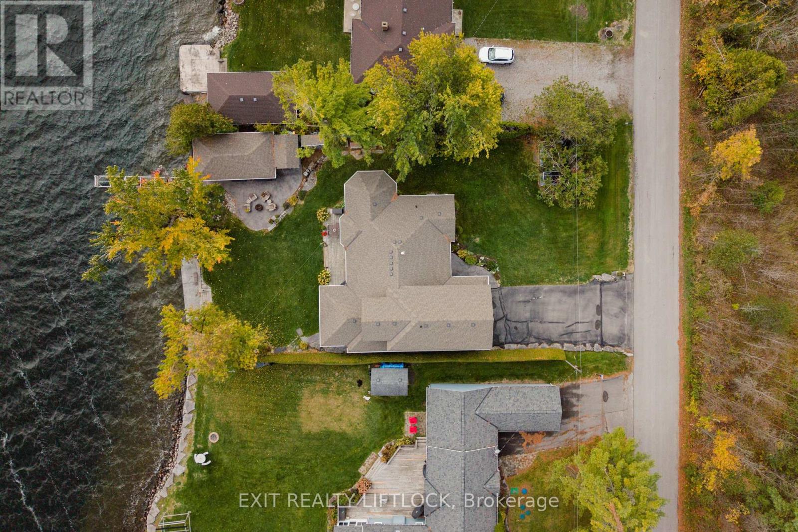 129 Stinson's Bay Road, Kawartha Lakes, Ontario K0M 1N0 - Photo 33 - X12927678