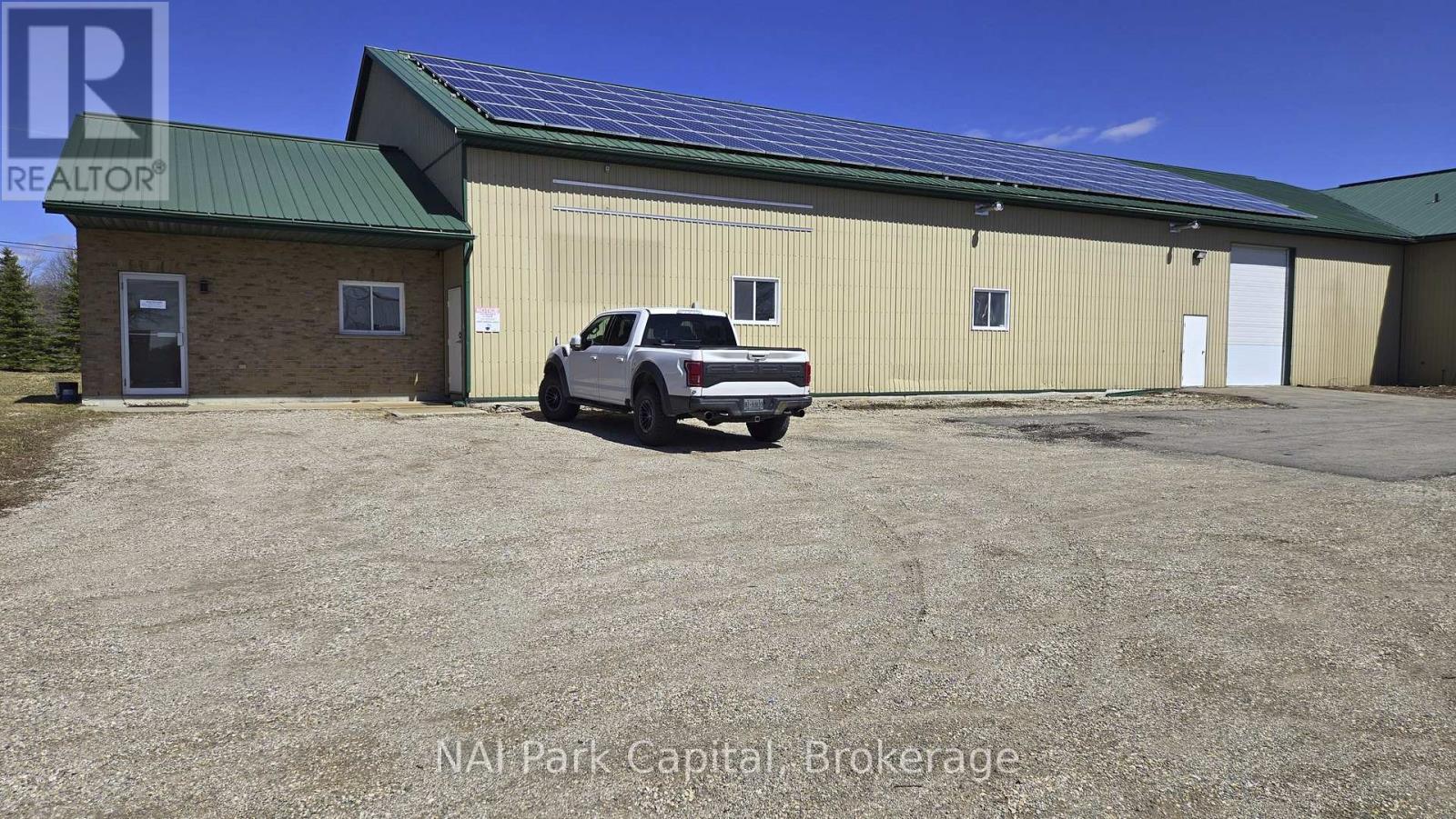 594 Glengarry Crescent, Centre Wellington, Ontario  N1M 2W7 - Photo 4 - X12997874