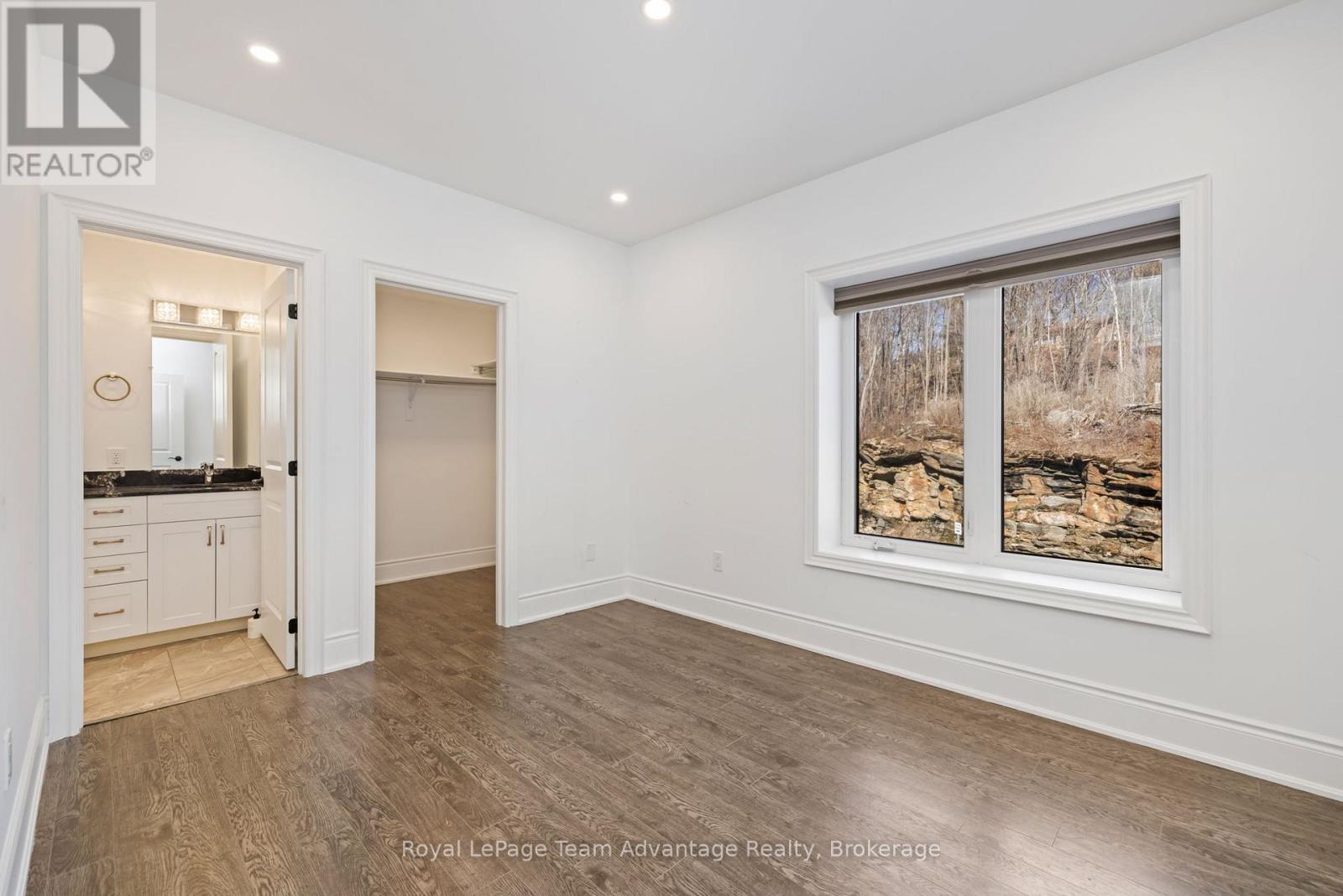 201 - 11c Salt Dock Road, Parry Sound, Ontario  P2A 3B6 - Photo 12 - X12997938