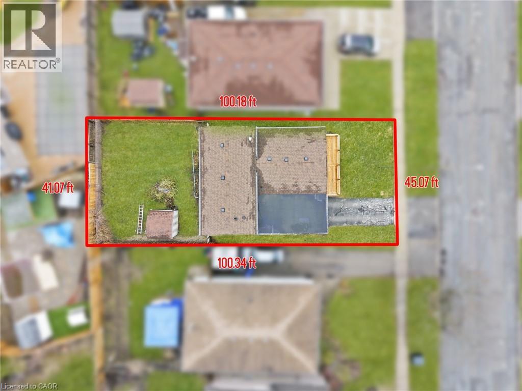 114 Christopher Drive, Waterloo, Ontario  N2J 4J7 - Photo 2 - 40819359