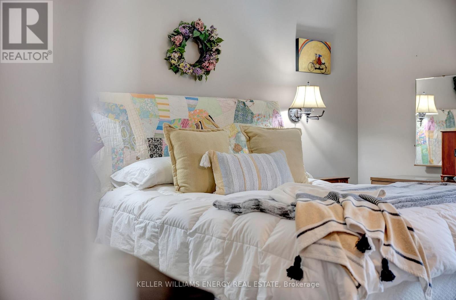 251 Lakeshore Road, Kawartha Lakes, Ontario  K0A 1M0 - Photo 21 - X12998056